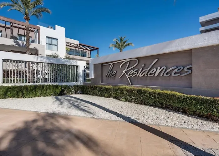 Rust En Luxe In The *