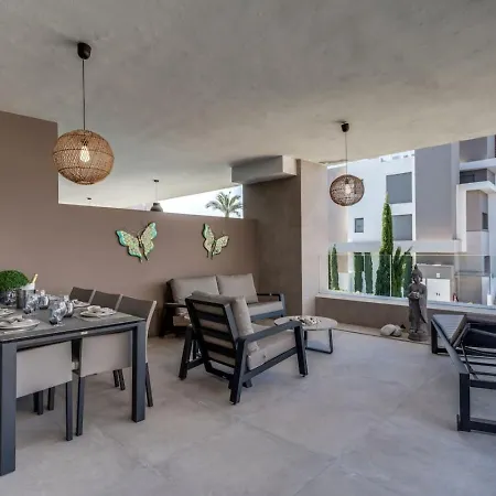 Rust En Luxe In The Estepona